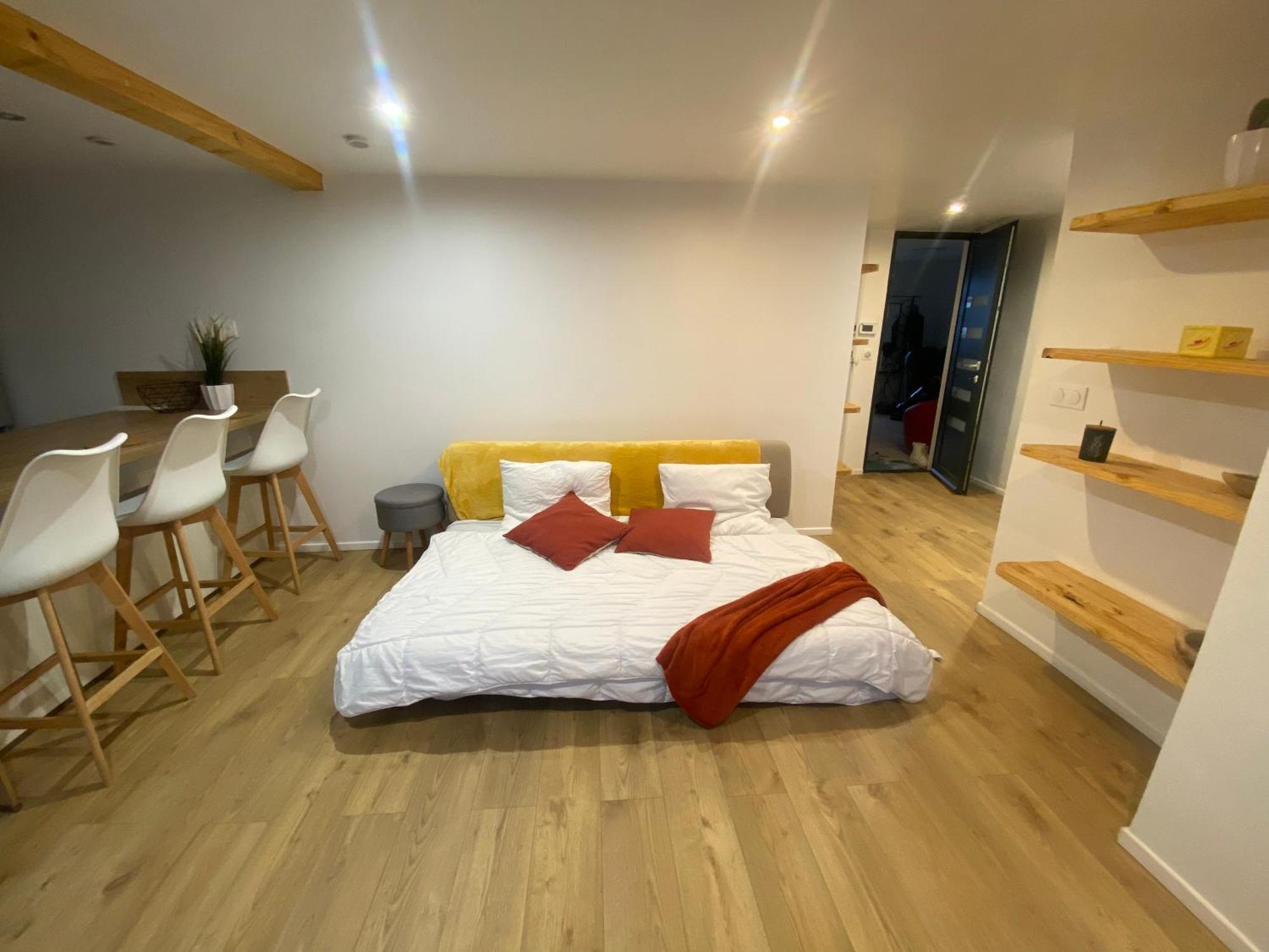 Eden In Vitry Logement Entier Luaran gambar