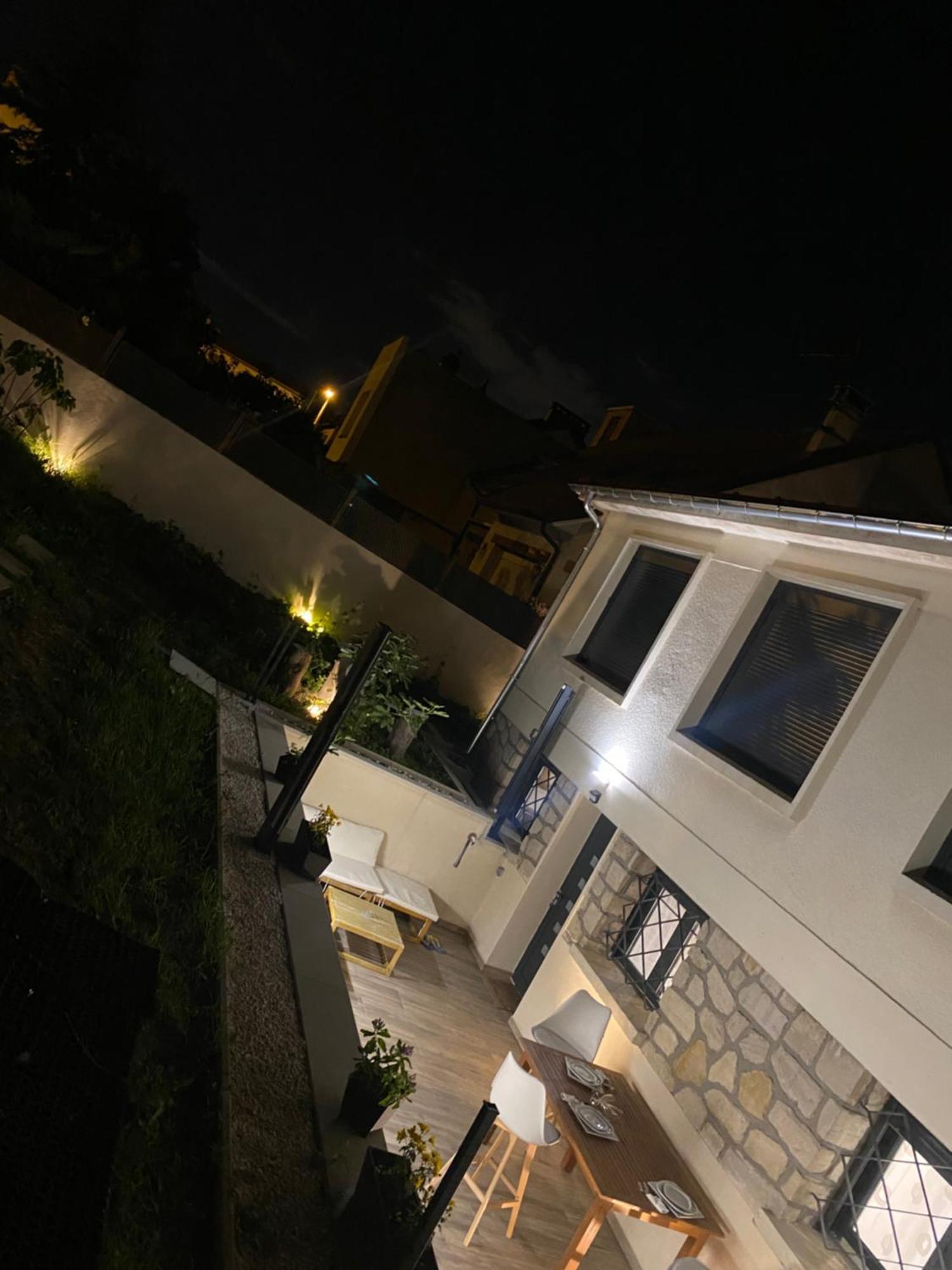 Eden In Vitry Logement Entier Luaran gambar